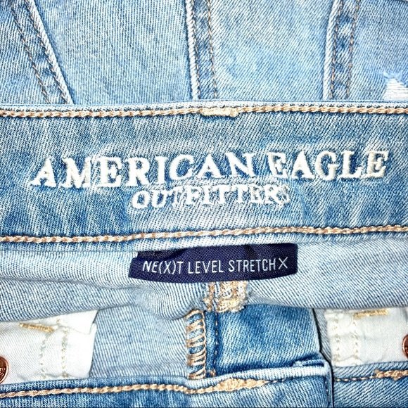 American Eagle Denim “Shortie” Distressed Jean Shorts Size 2 - Picture 7 of 7